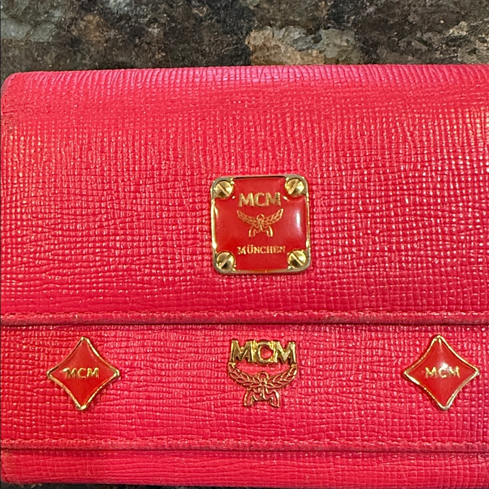 VINTAGE MCM TRIFOLD CHARM WALLET - Picture 12 of 12